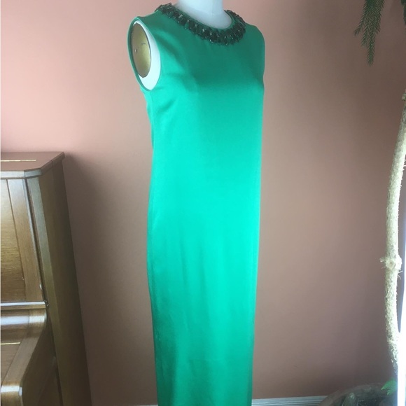 Green Satiny Alexander McQueen Gown with Jeweled Neckline - Italian Size 40 - Picture 2 of 9